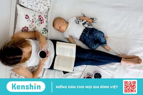 Nuôi con theo phương pháp EASY: Bé ngoan khỏe, mẹ nhàn tênh