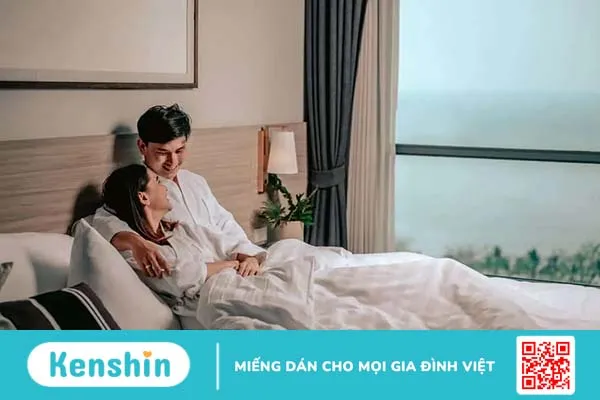 Ôm nhau ngủ có thật sự giúp bạn thư giãn và ngủ ngon hơn?