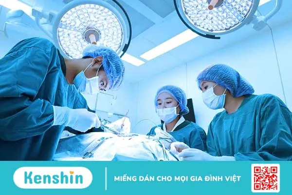 Phẫu thuật ung thư tuyến giáp: 3 điều bạn cần biết để không lo lắng!