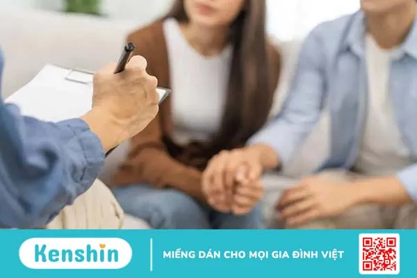 Quan hệ bằng miệng xong đau họng là bị gì? Cẩn thận với 6 bệnh xã hội