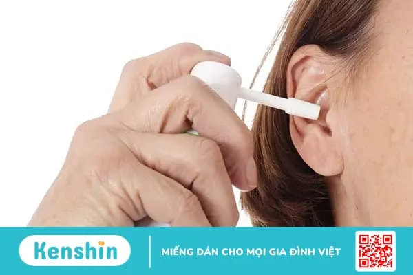 Ráy tai màu đen có nguy hiểm không? Nguyên nhân và cách khắc phục