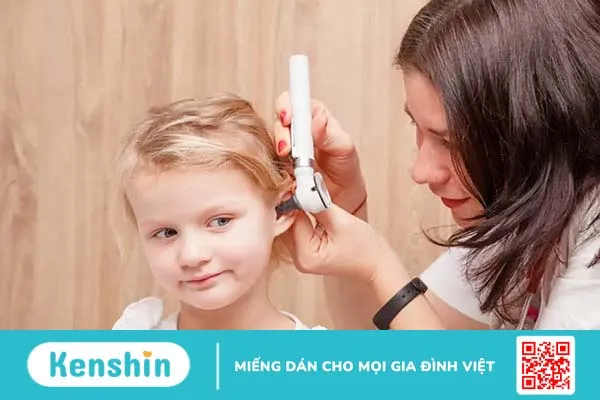 Ráy tai nhiều gây ảnh hưởng thế nào và cách loại bỏ?