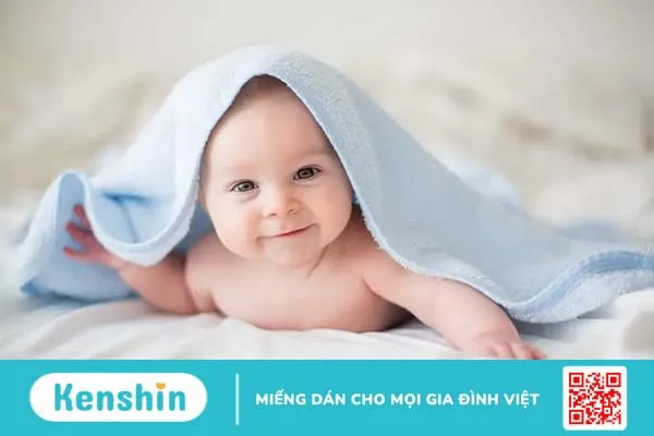 Rôm sảy ở trẻ sơ sinh là gì? Trẻ bị rôm sảy phải làm sao?