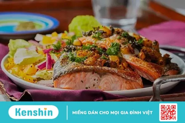 Salad cá hồi: Món ăn khai vị độc đáo cho dịp lễ Tết