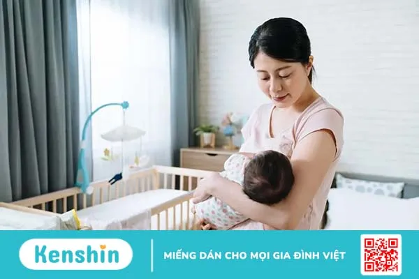 Sau sinh đi lại nhiều có bị sa tử cung? Làm sao phòng ngừa hiệu quả?