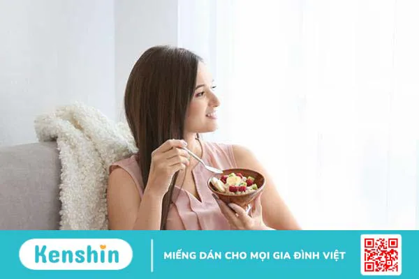 Sau sinh mổ nên ăn gì, kiêng ăn gì để nhanh hồi phục và nhiều sữa?