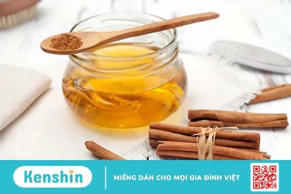 Sau sinh uống mật ong được không? Cho con bú có nên uống mật ong? Sau sinh uống mật ong được không? Cho con bú có nên uống mật ong?