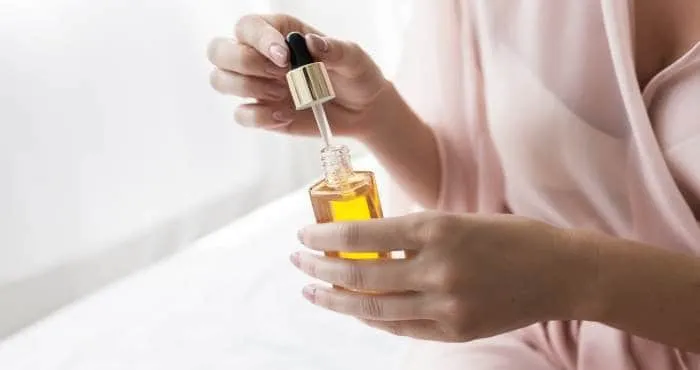 Serum là gì? Tác dụng của serum và các loại serum đối với từng vấn đề da