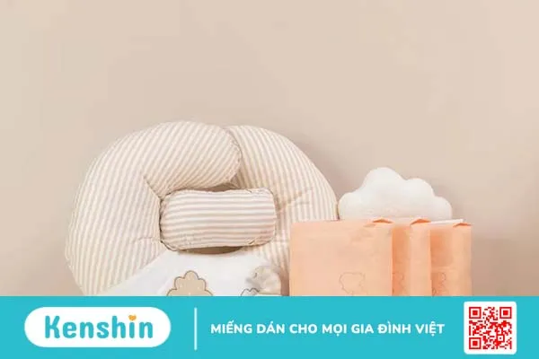 Sử dụng gối cho bé bú như thế nào là tốt nhất?