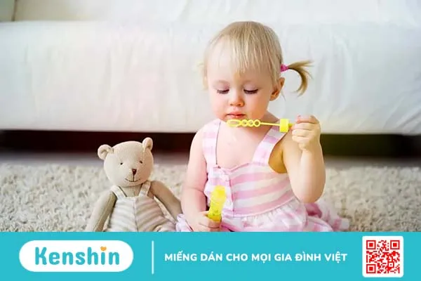 Sự phát triển của bé 2 tuổi về vận động, ngôn ngữ, nhận thức, cảm xúc