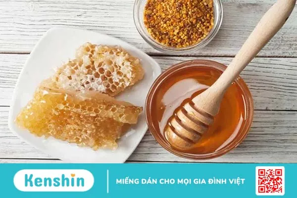 Tác dụng của sữa ong chúa với da mặt