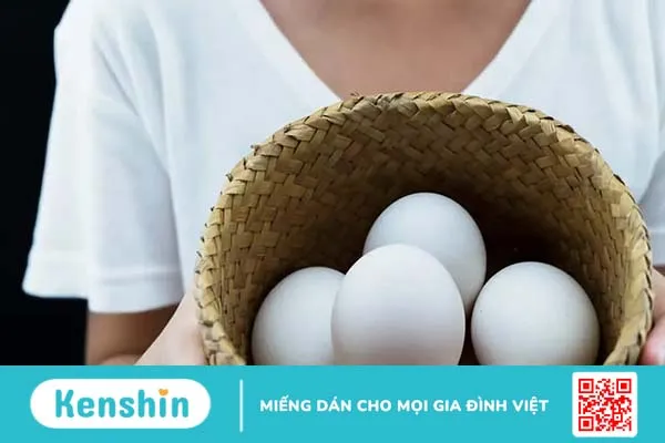 Tác dụng của trứng vịt lộn với nam giới và lưu ý cần biết