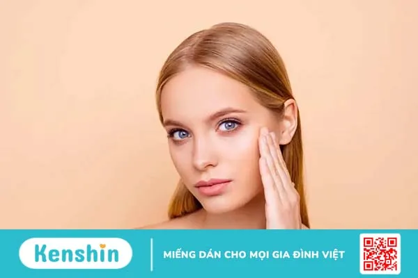 Tẩy da chết cho da khô có làm da mịn màng hơn?