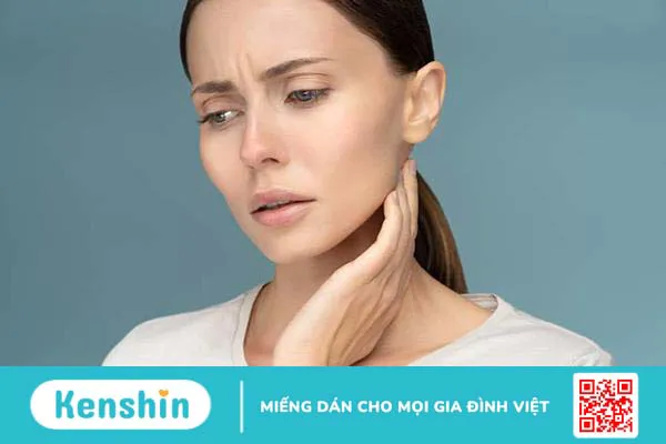 Thành họng bị nổi những hạt gồ ghề là dấu hiệu của bệnh gì?