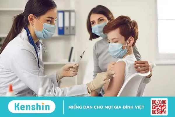 Tiêm phòng viêm màng não mô cầu: Những thông tin bạn cần biết