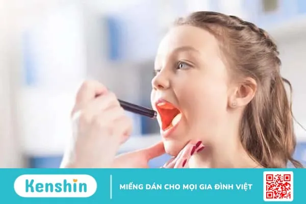 Tiết lộ 9 nguyên nhân gây khô cổ họng và biện pháp khắc phục tại nhà