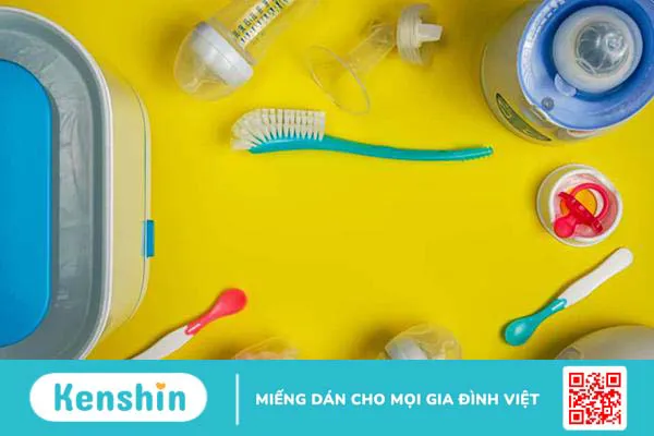 Tiêu chảy sủi bọt ở trẻ sơ sinh: Nguyên nhân do đâu, cha mẹ nên làm gì?