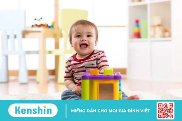 Tìm hiểu về các mốc phát triển của trẻ từ 3 tháng đến 1 tuổi