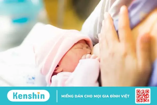 Tìm hiểu về hiện tượng răng sơ sinh khi bé chào đời