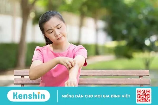 Tìm lời giải đáp cho câu hỏi nổi mề đay có được tắm không