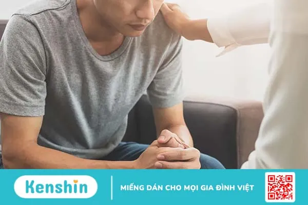 Tinh dịch tự chảy ra do đâu? 7 nguyên nhân thường gặp