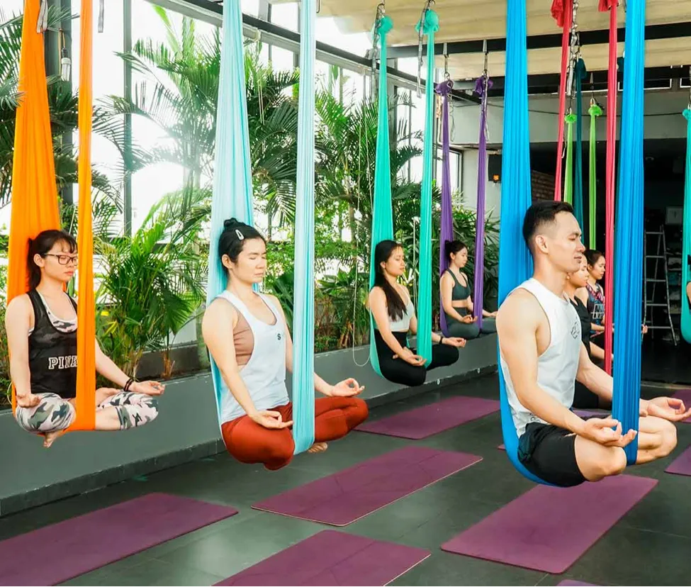 Top 5 phòng tập yoga TPHCM đẹp, sạch, thoáng không lo lây truyền bệnh