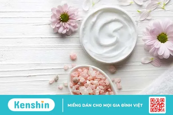 Top 7 các loại mỹ phẩm bà bầu nên tránh xa nếu không muốn hại đến bé