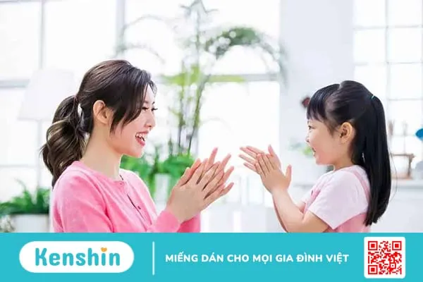 Trẻ bị bỏng: Cách sơ cứu và chăm sóc vết bỏng an toàn, ít đau, không sẹo