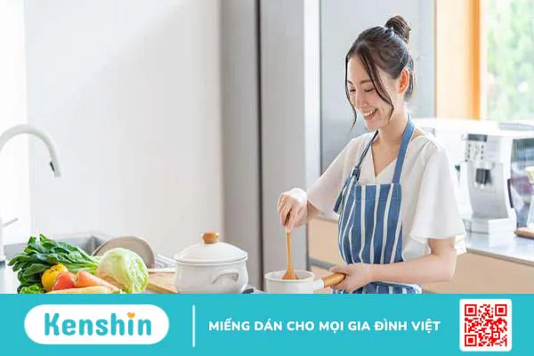 Trẻ bị ngộ độc thức ăn: Dấu hiệu, cách xử lý và những lưu ý cần biết