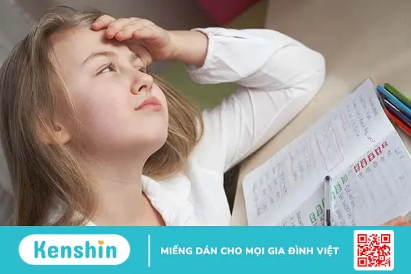 Trẻ bị rụng tóc nhiều có phải do mắc bệnh? Giải pháp điều trị như thế nào?