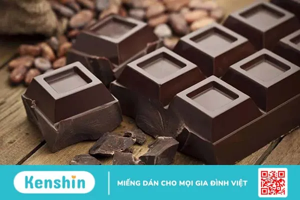 Trẻ bị thủy đậu kiêng ăn gì? Điểm danh 7 thực phẩm cần tránh xa