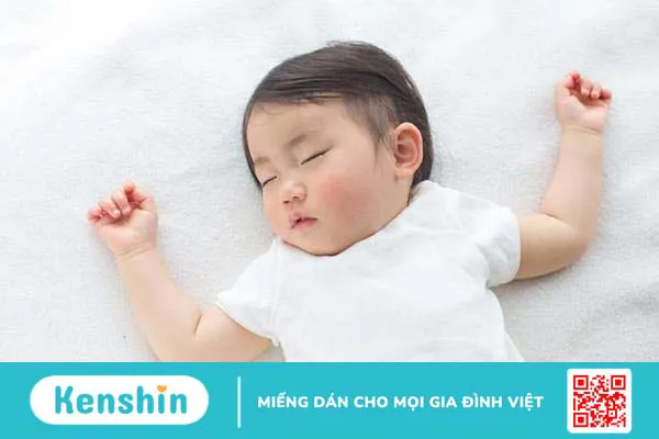 Trẻ bị viêm phế quản có nên nằm điều hòa không? Cần lưu ý những gì?