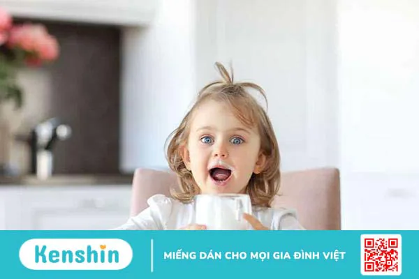 Trẻ bị viêm ruột mạn nên ăn gì, kiêng gì? Gợi ý 8 thực phẩm dành riêng cho bé