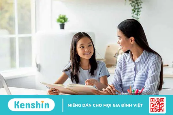 Trẻ chuyển trường: Những điều bạn cần biết để giúp con hòa nhập tốt!