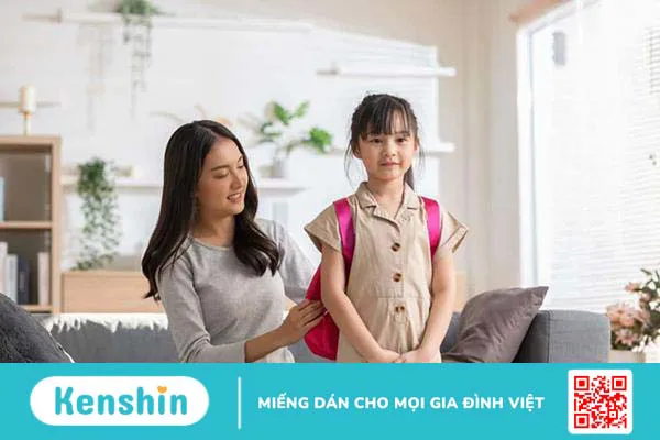 Trẻ chuyển trường: Những điều bạn cần biết để giúp con hòa nhập tốt!