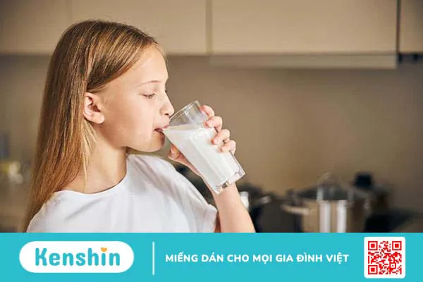 Trẻ dậy thì cần bao nhiêu canxi? Bổ sung canxi cho trẻ dậy thì đúng cách