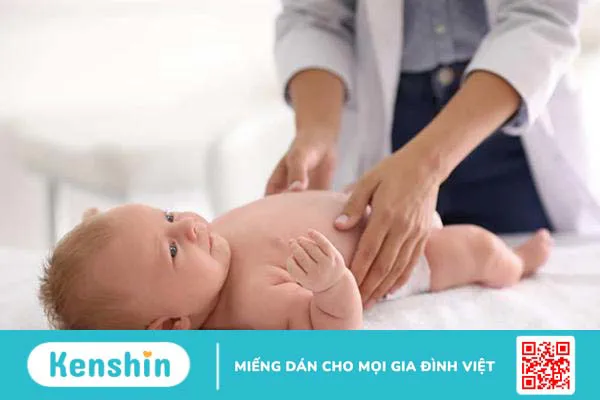 Trẻ đi tiểu nhiều lần trong ngày có đáng lo? Do sinh lý, tâm lý hay bệnh lý?