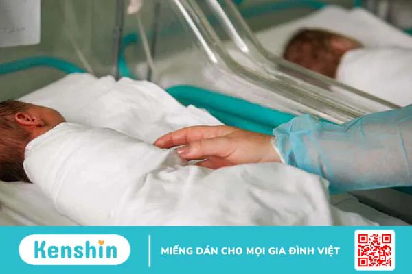 Trẻ sinh non nằm viện bao lâu? Đáp ứng điều kiện nào thì được xuất viện?