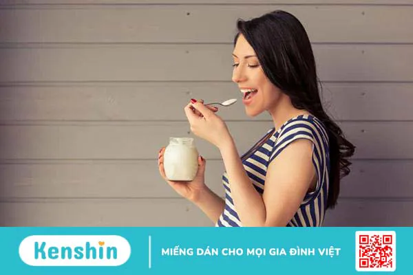 Trẻ sơ sinh bị táo bón mẹ nên ăn gì để con mau khỏe mạnh?