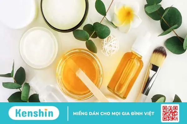 Trị mụn trứng cá bằng kem đánh răng: Lợi hay hại?