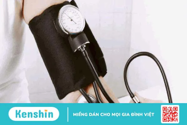 Triệu chứng khó thở hụt hơi là bệnh gì? Cách khắc phục