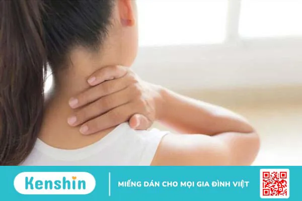 Tự nhiên bị đau cổ là bị gì? Sái cổ, đau nhức cổ có sao không và cách trị