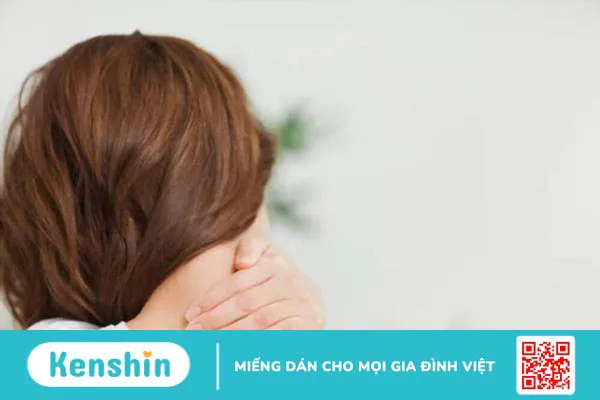 Tự nhiên bị đau cổ là bị gì? Sái cổ, đau nhức cổ có sao không và cách trị