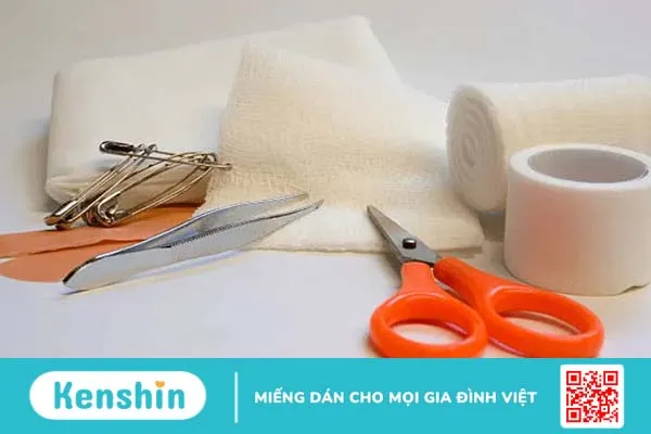 Túi y tế du lịch cần chuẩn bị những gì?