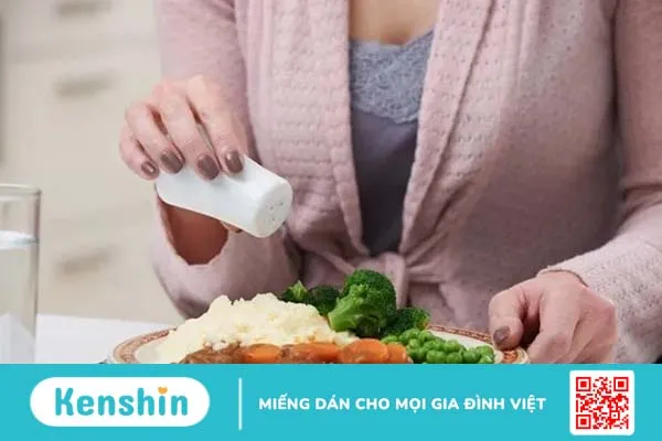 Tụt huyết áp nên ăn gì và không nên ăn gì để mau hồi phục?