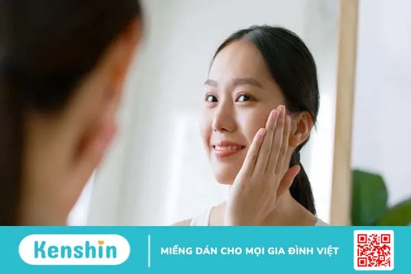 Uống canxi và vitamin C cùng lúc được không? Lưu ý gì khi dùng 2 loại vi chất này?