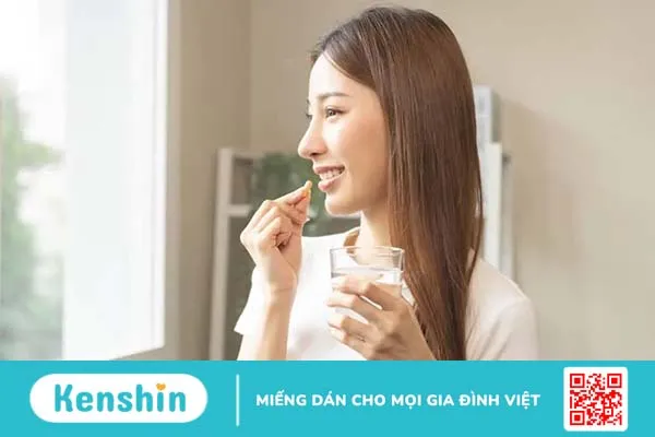 Uống canxi và vitamin C cùng lúc được không? Lưu ý gì khi dùng 2 loại vi chất này?