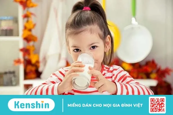 Uống gì để dễ ngủ? 9 loại thức uống giúp bạn ngủ nhanh và sâu hơn