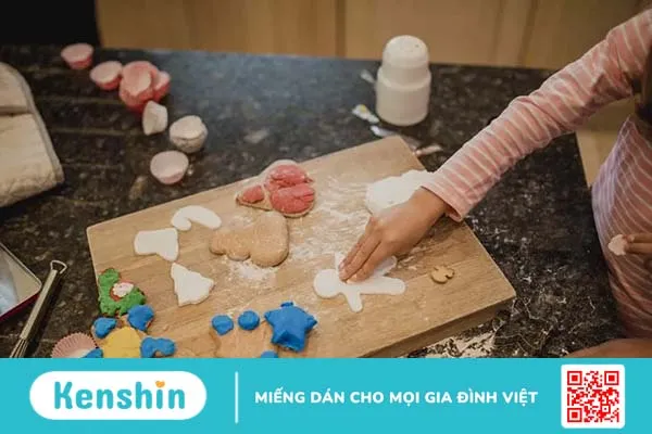 Vào bếp cùng bé: 7 món ăn đơn giản cho bé trổ tài