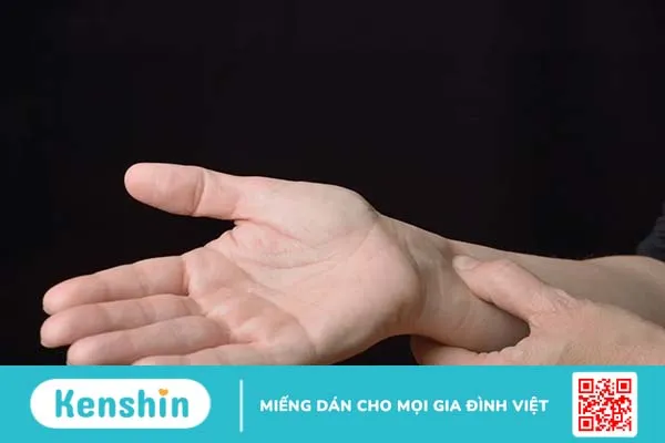 Vì sao bà bầu bị tê tay? Mách bạn cách làm giảm tê nhức tay ở bà bầu